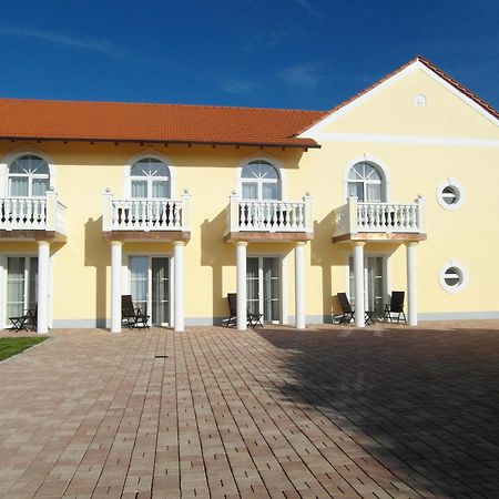 Hotel Am Donaubogen Sarching Zewnętrze zdjęcie