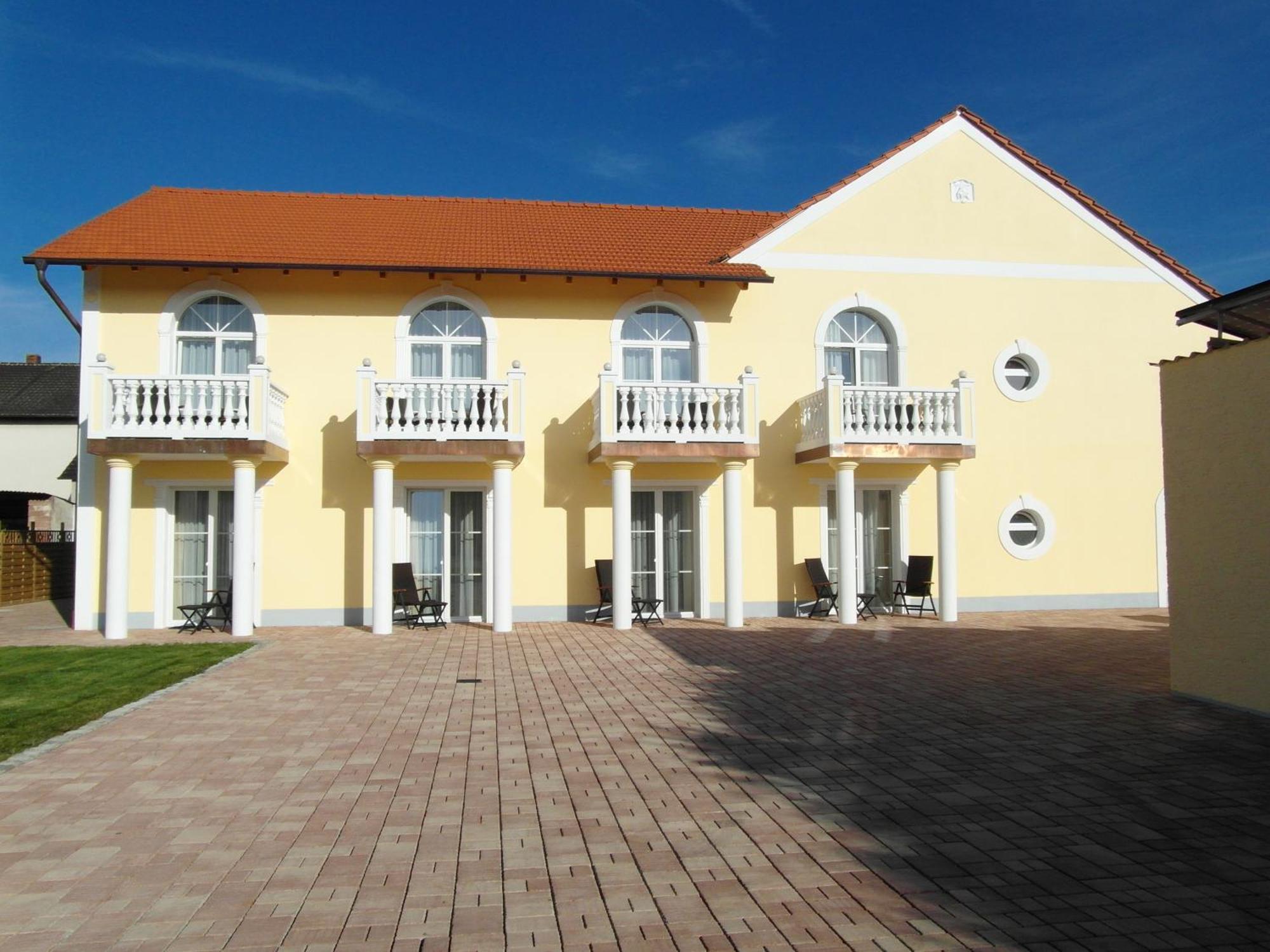 Hotel Am Donaubogen Sarching Zewnętrze zdjęcie