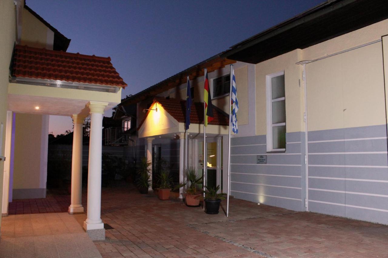 Hotel Am Donaubogen Sarching Zewnętrze zdjęcie